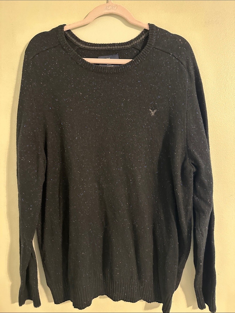 American Eagle Outfitters Men's Speckled Dark Gray Crewneck Sweater